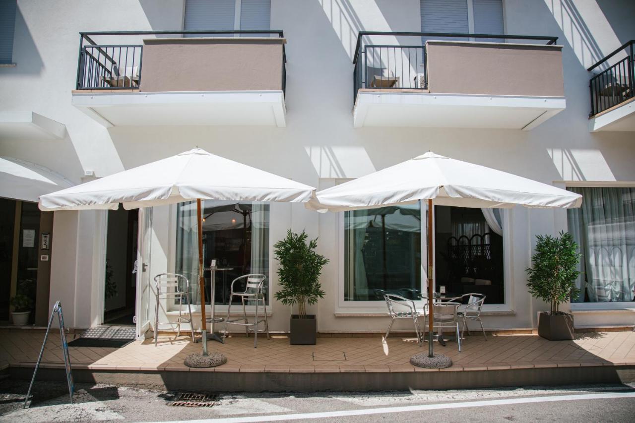 Hotel Laura Cavallino-Treporti Exterior foto